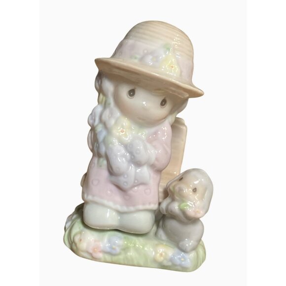 Precious Moments Seasoned with a Smile Salt and Pepper Shaker Set Porcelain 1997 - Picture 3 of 11